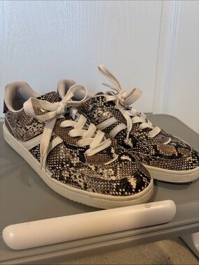 stradivarius Snake-Print Low-Top Sneakers in Black, White, Brown